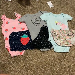 Carter’s supper cute sets 🦄BUNDLE FOR GREAT DEAL
